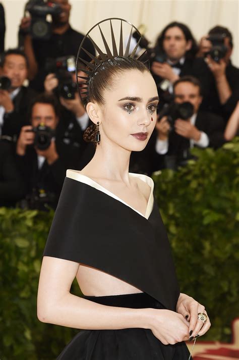 lily collins met gala 2018